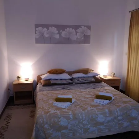 Apartment Family Friendly With A Swimming Pool Krnica, Marcana - 3029 Krnica